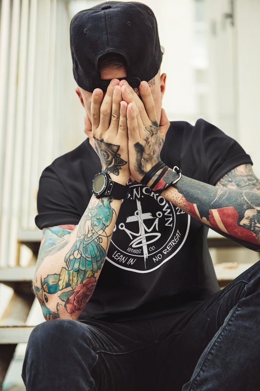 Mens OG Thrive Circle Crest Short Sleeve Tee